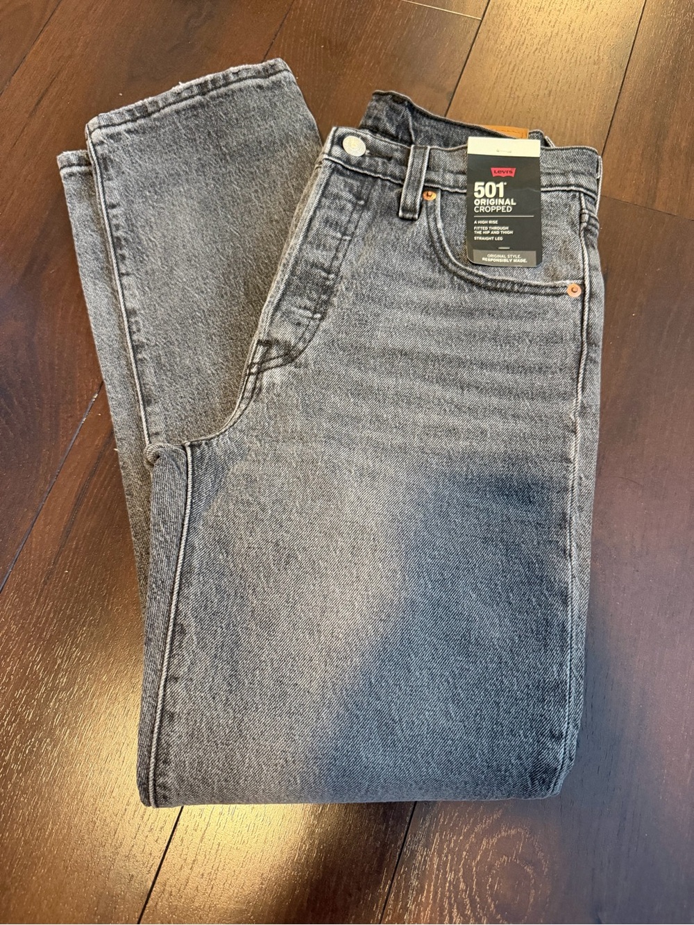 NWT Levi's 501 Original Cropped Jeans Washed
Black Grey Straight Leg Women's 25